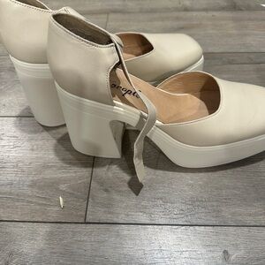 Free People Gwen Platform Mary Jane Heels
